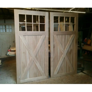 Oak Garage Doors: X Brace Barn Style, 8 Pane Glass, 7" x 7" (2134 x 2134mm)